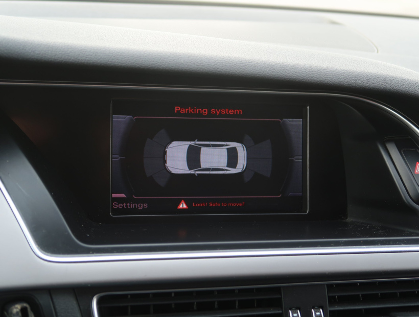 Audi A4, 2014
