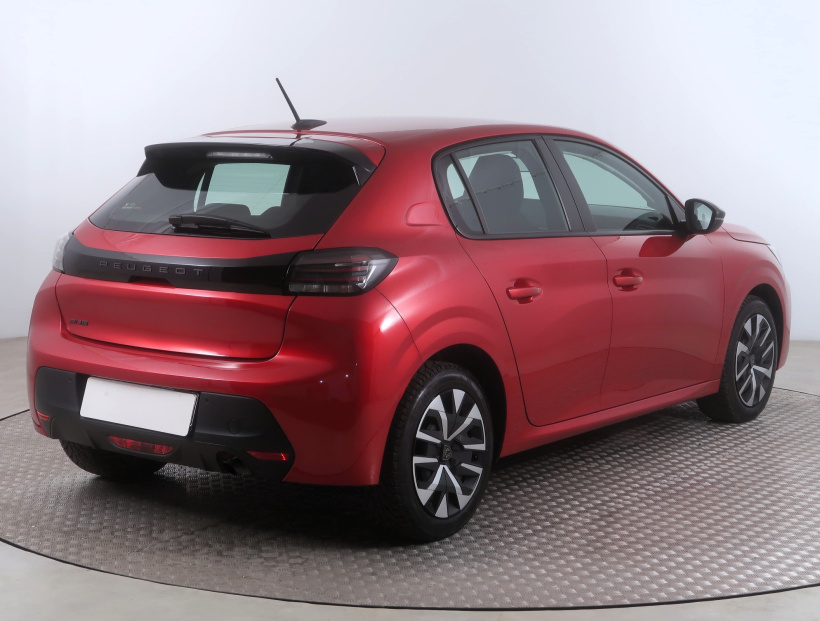 Peugeot 208, 2024