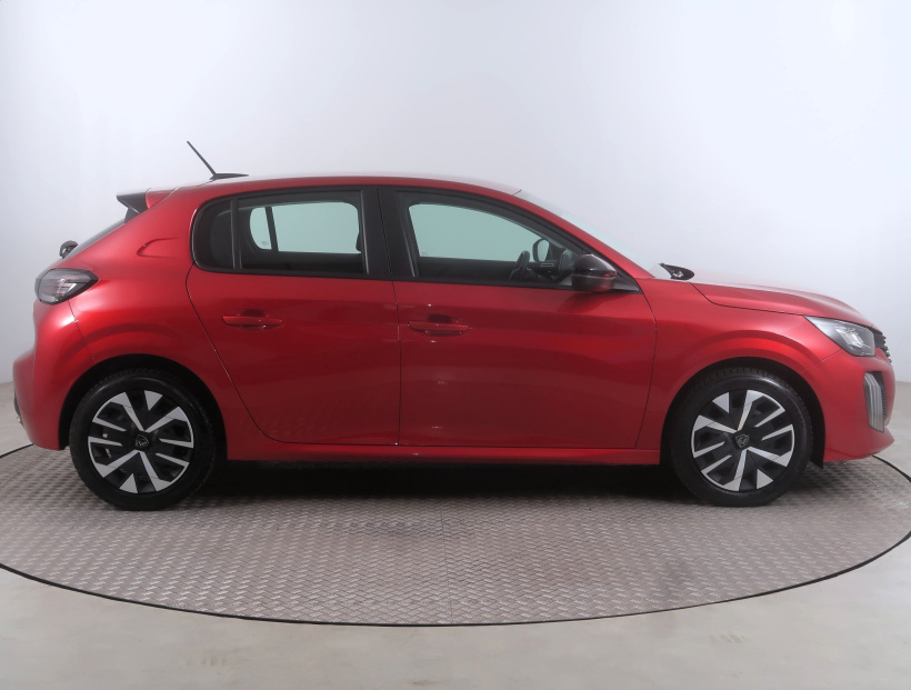 Peugeot 208, 2024