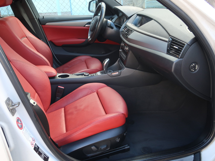 BMW X1, 2013