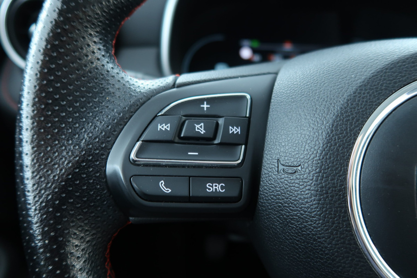 MG ZS SUV, 2022