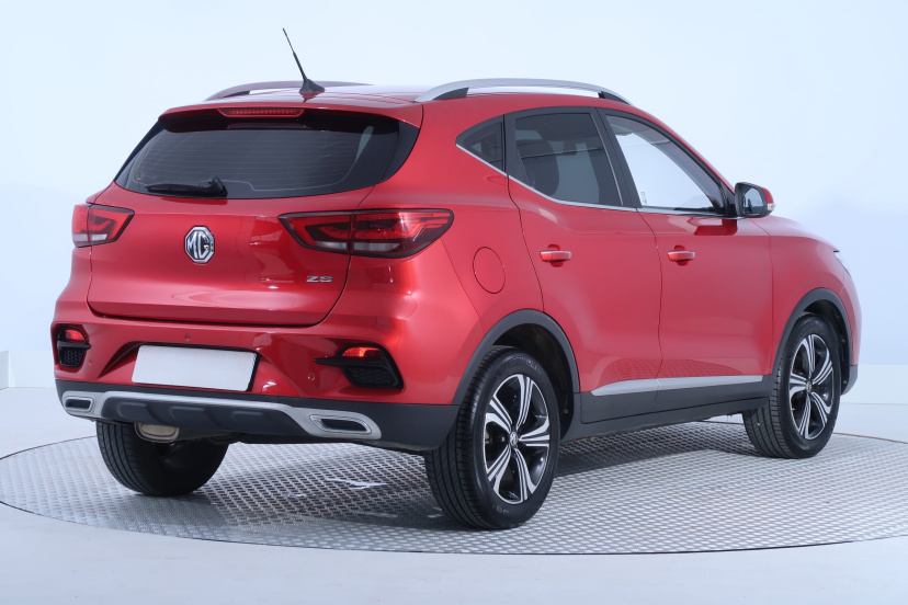 MG ZS SUV, 2022