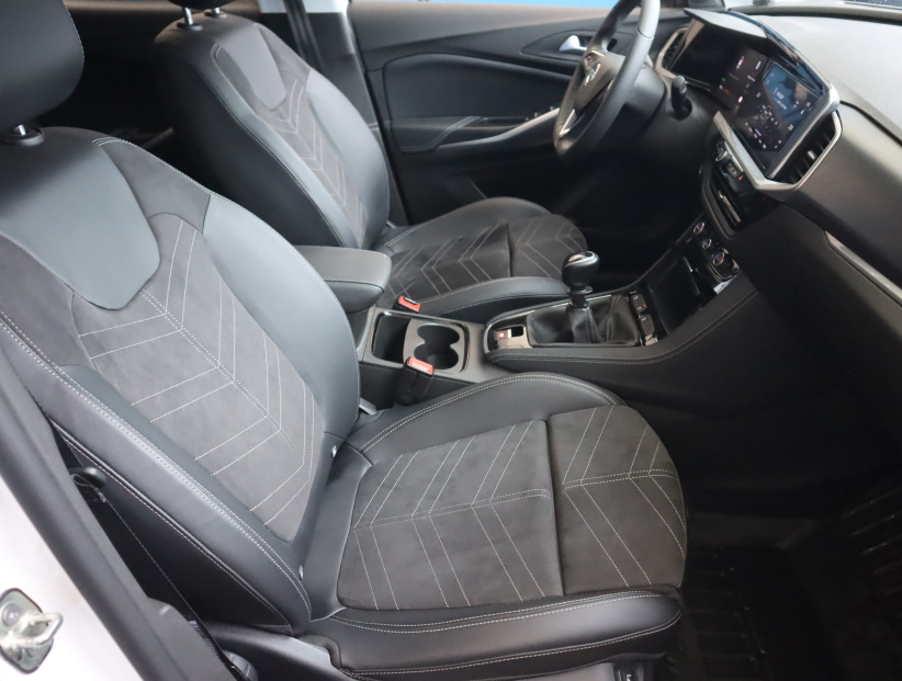 Opel Grandland, 2024
