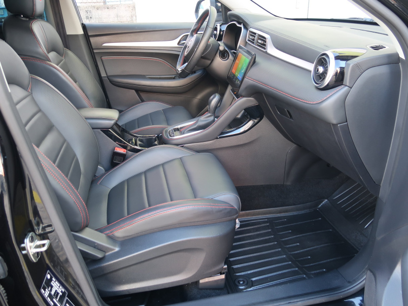 MG ZS SUV, 2024
