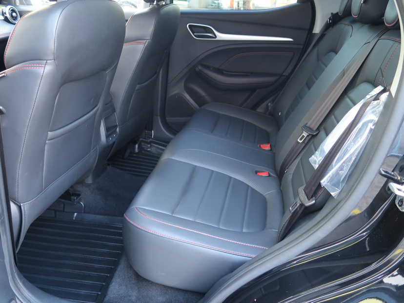 MG ZS SUV, 2024