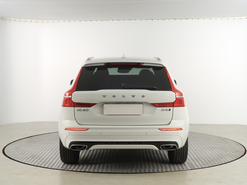 Volvo XC60, 2020