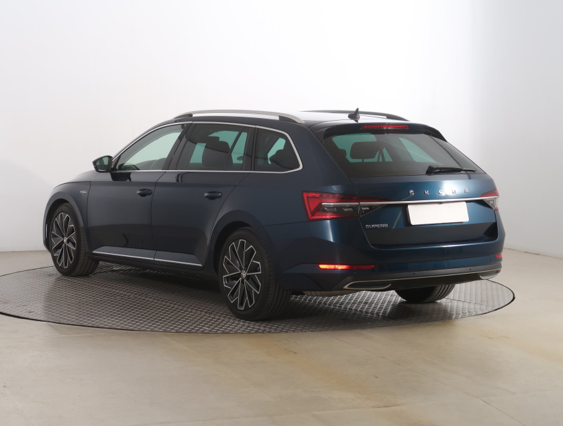 Škoda Superb, 2021