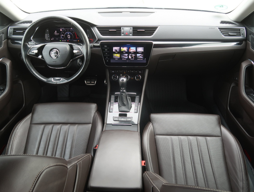 Škoda Superb, 2021