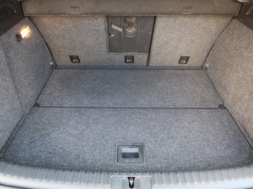 Volkswagen Tiguan, 2011
