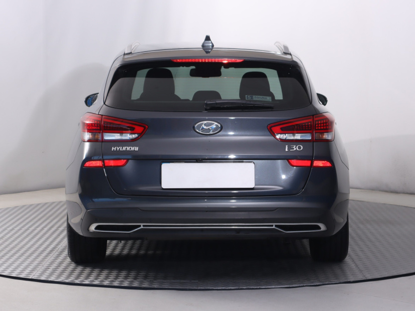 Hyundai i30, 2024