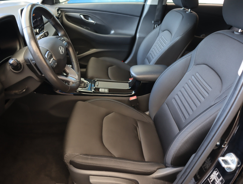 Hyundai i30, 2024