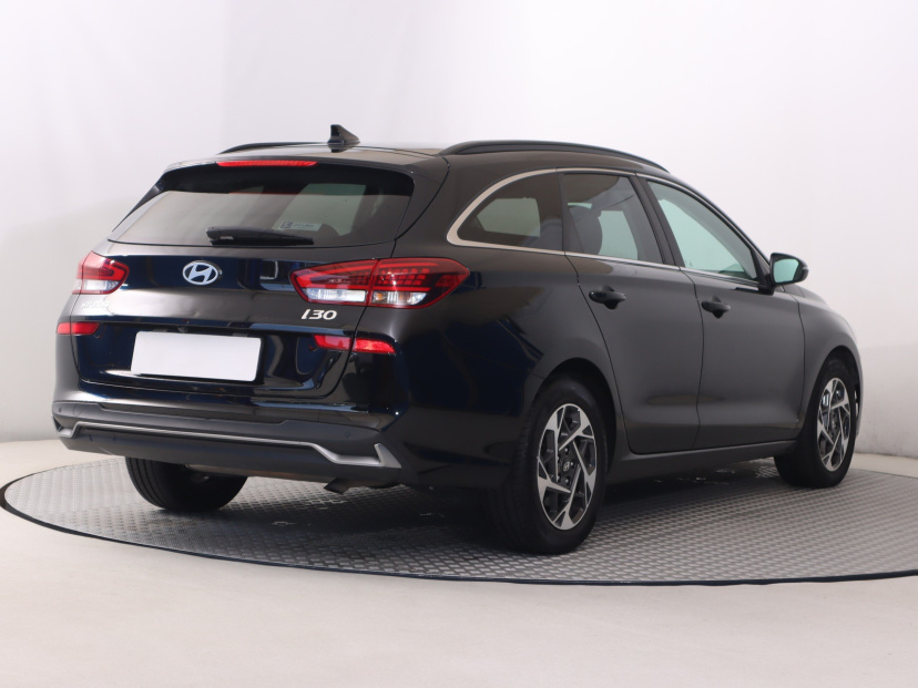 Hyundai i30, 2024
