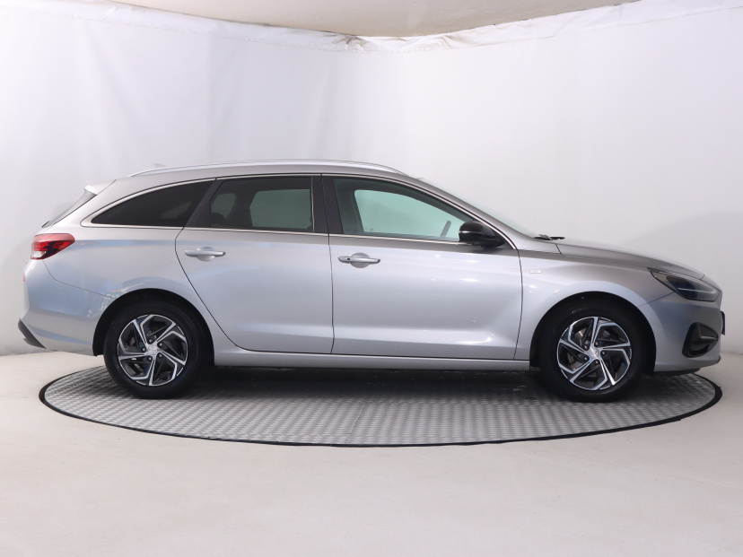 Hyundai i30, 2024