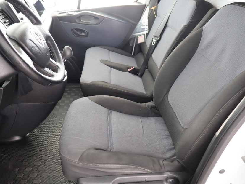 Opel Vivaro, 2015