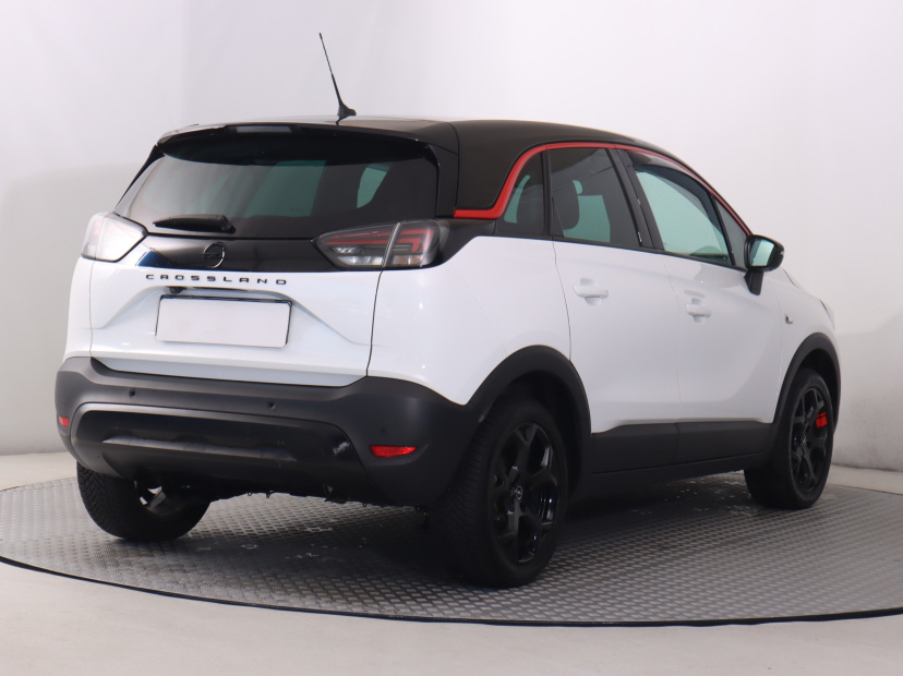 Opel Crossland, 2024