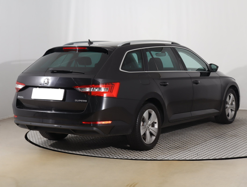 Škoda Superb, 2018