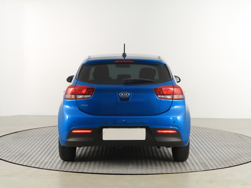 Kia Rio, 2021