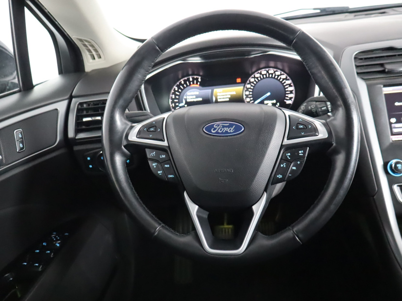 Ford Mondeo, 2015