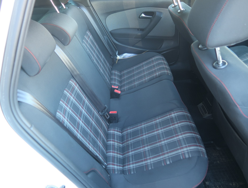Volkswagen Polo, 2011