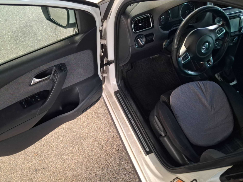 Volkswagen Polo, 2011