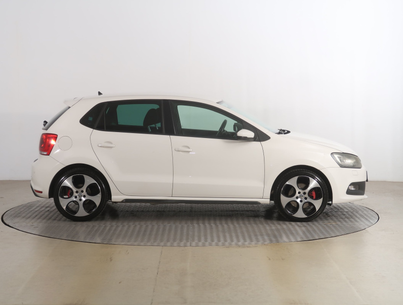 Volkswagen Polo, 2011