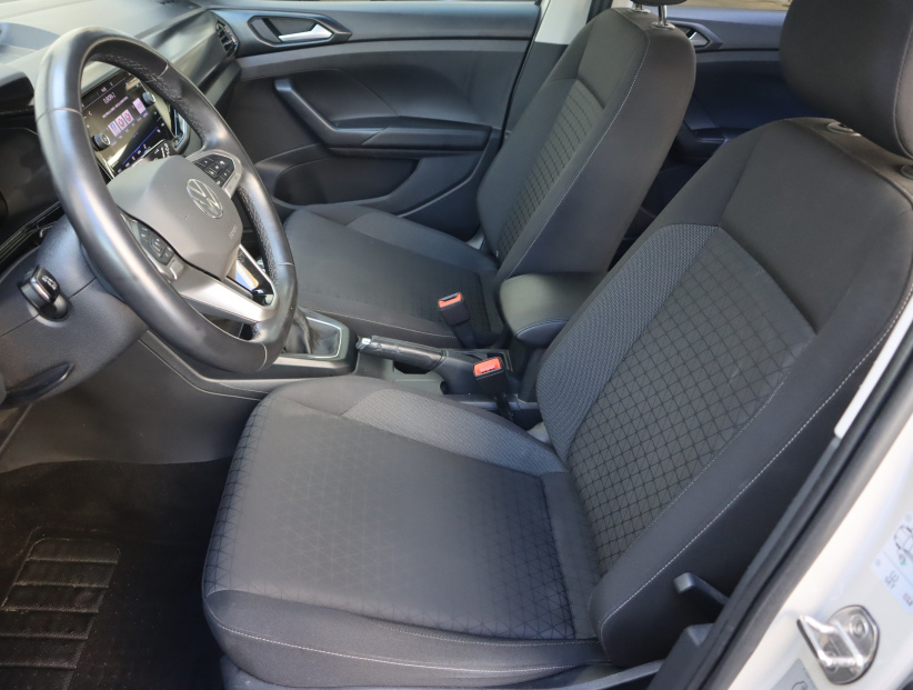 Volkswagen T-Cross, 2023