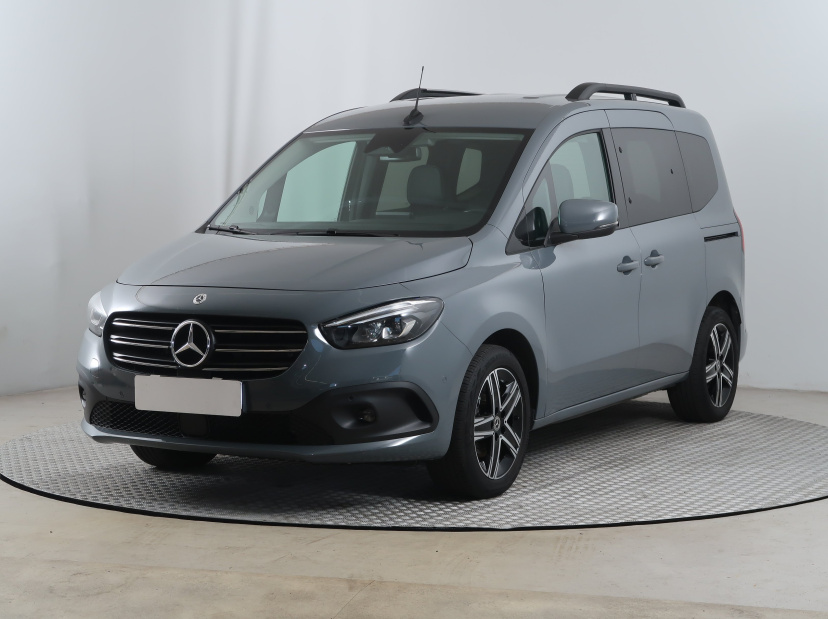 Mercedes-Benz T, 2025