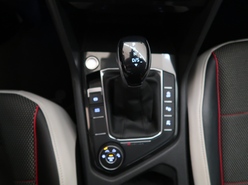 Volkswagen Tiguan, 2022