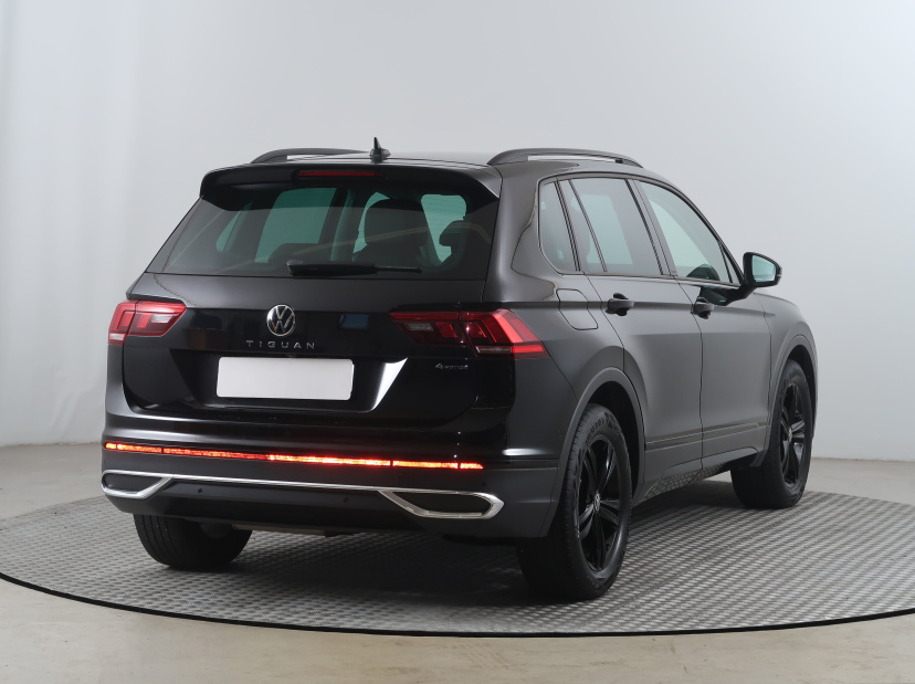 Volkswagen Tiguan, 2022