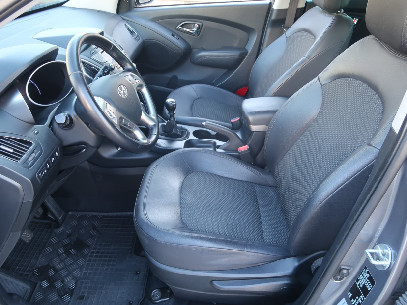 Hyundai ix35, 2012