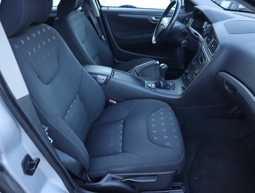 Volvo S60, 2006