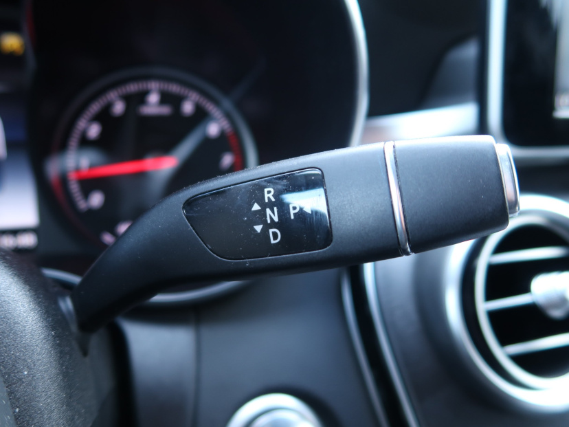 Mercedes-Benz C, 2018