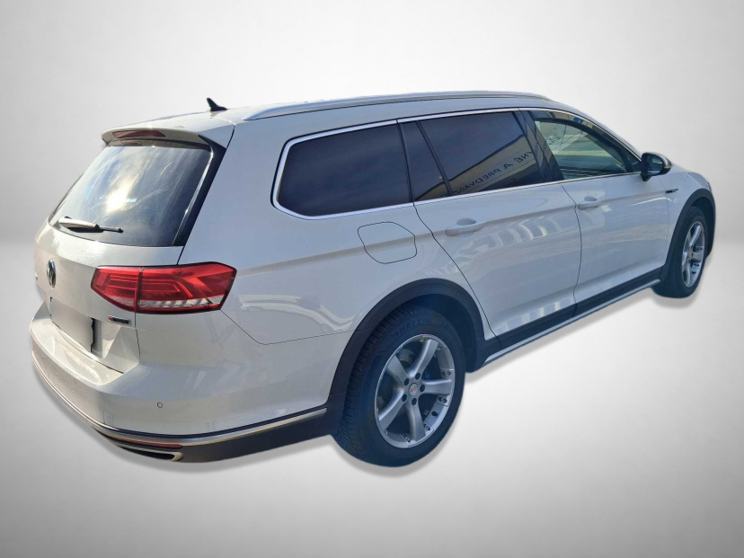 Volkswagen Passat, 2016
