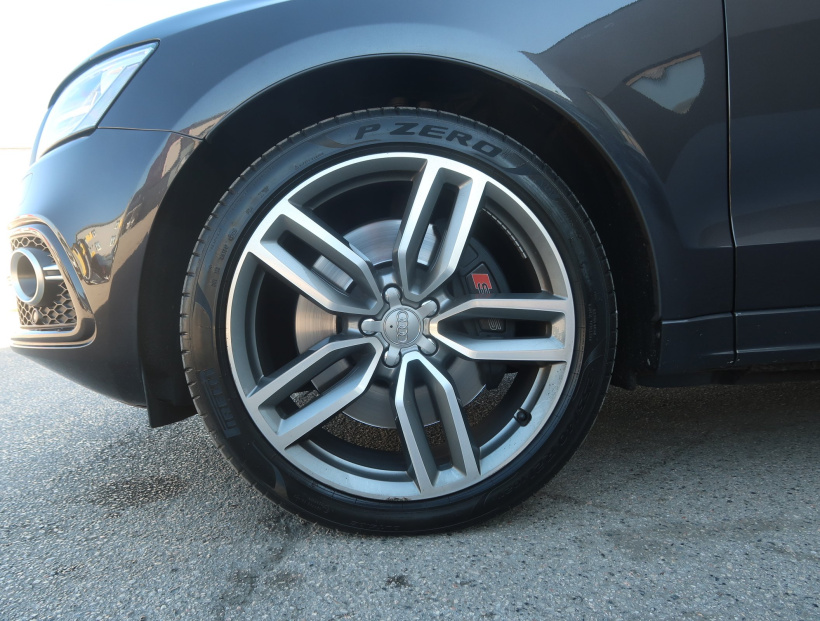 Audi SQ5, 2014