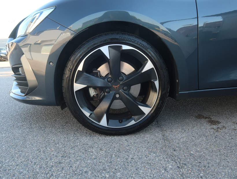 Cupra Leon, 2023
