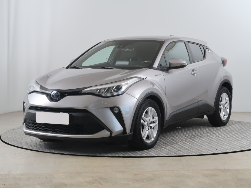 Toyota C-HR, 2022