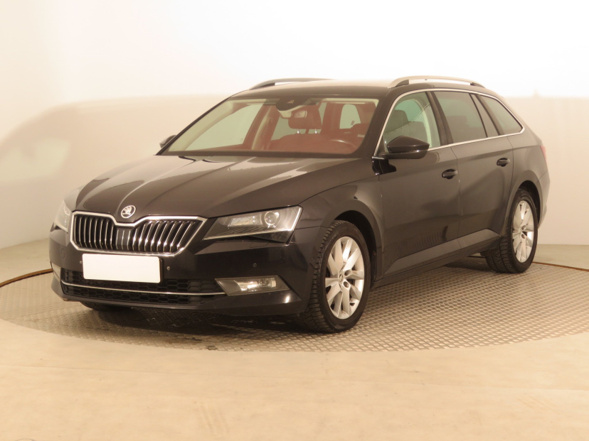 Škoda Superb, 2016