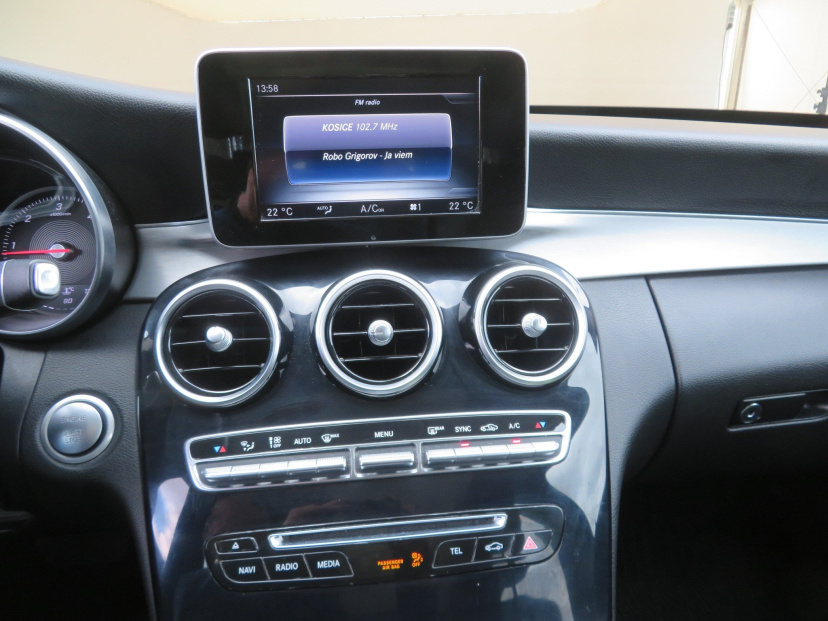 Mercedes-Benz C, 2016