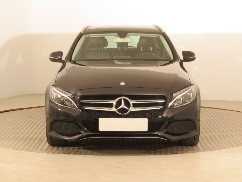 Mercedes-Benz C, 2016