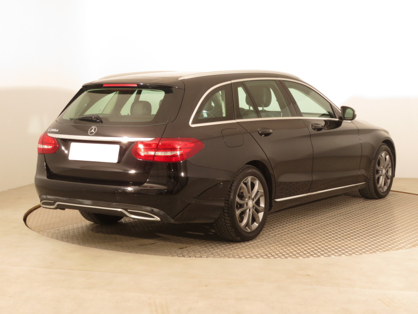 Mercedes-Benz C, 2016