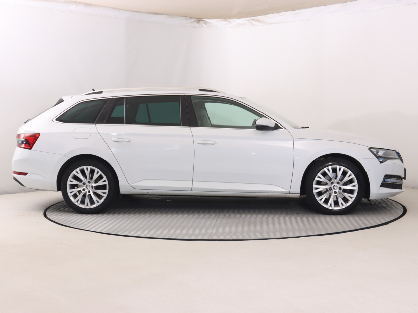 Škoda Superb, 2022