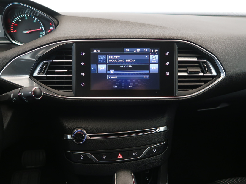 Peugeot 308, 2016