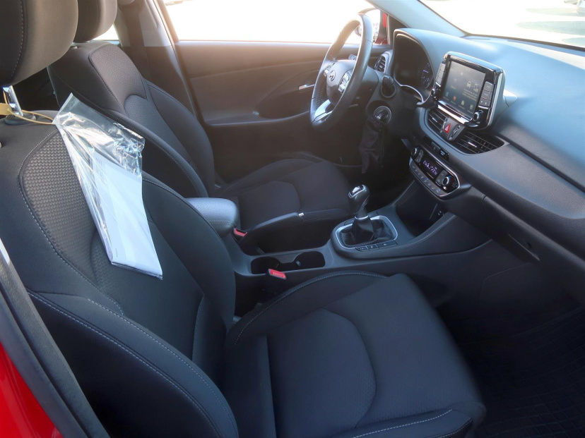 Hyundai i30, 2019