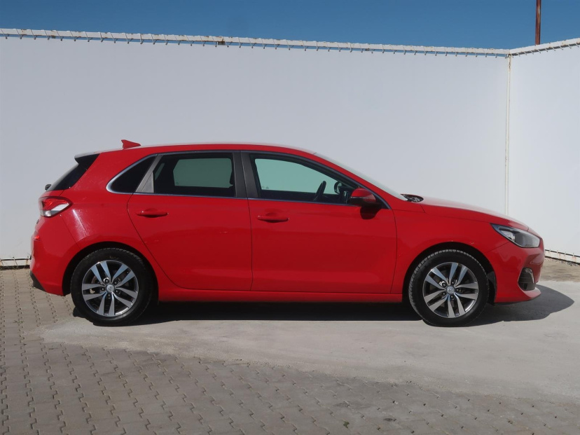 Hyundai i30, 2019