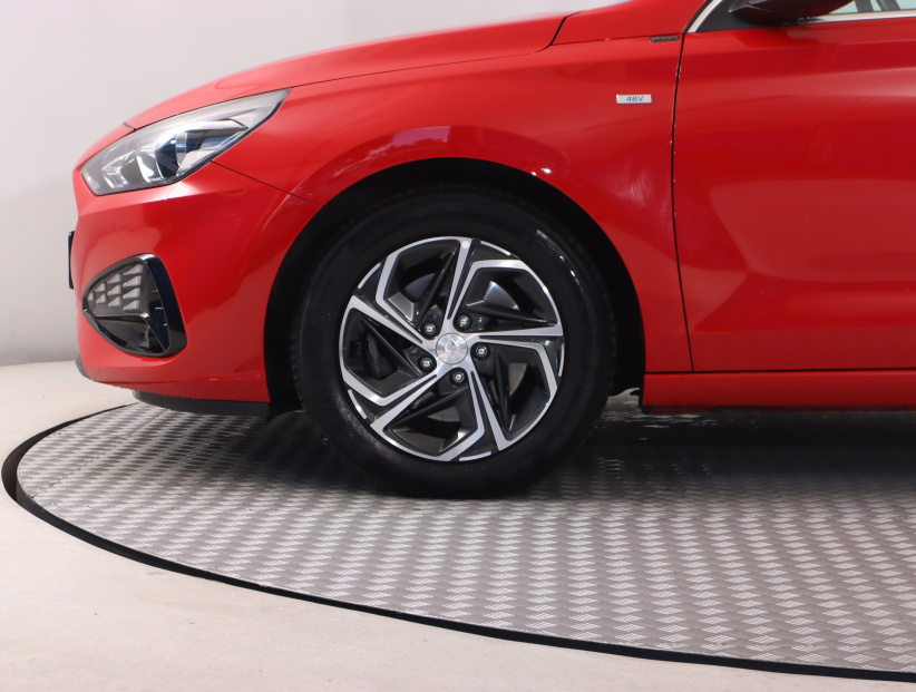 Hyundai i30, 2022