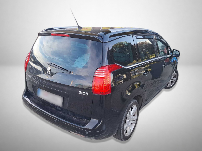 Peugeot 5008, 2012
