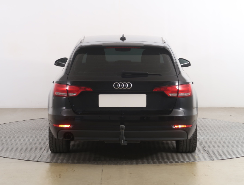 Audi A4, 2017