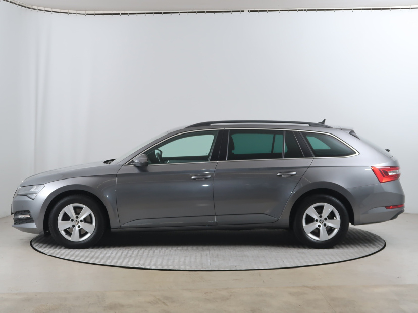 Škoda Superb, 2023