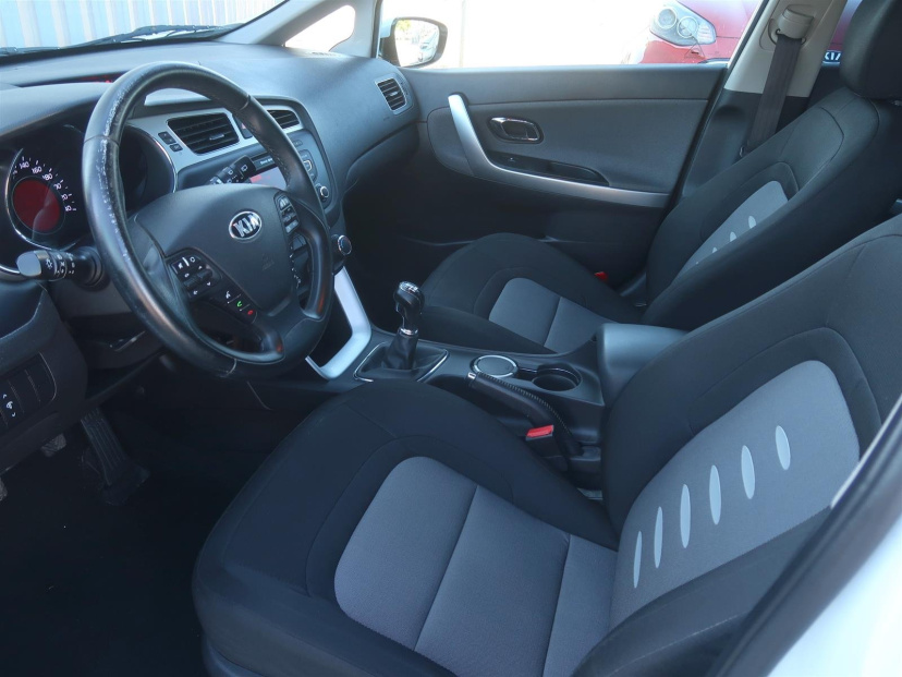 Kia Ceed, 2013