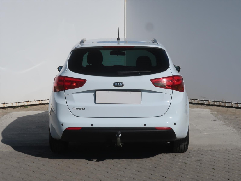 Kia Ceed, 2013